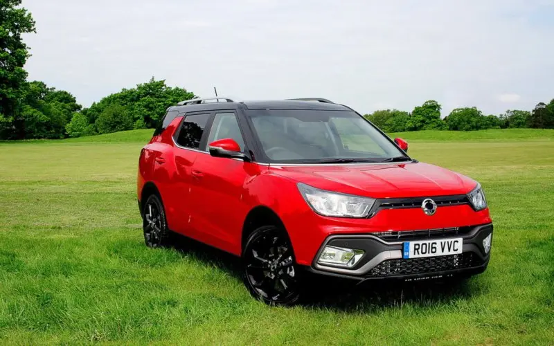 Chi tiết ngoại thất của xe Ssangyong Tivoli 18