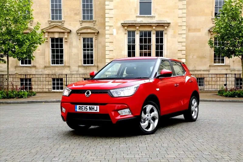 Chi tiết ngoại thất của xe Ssangyong Tivoli 31