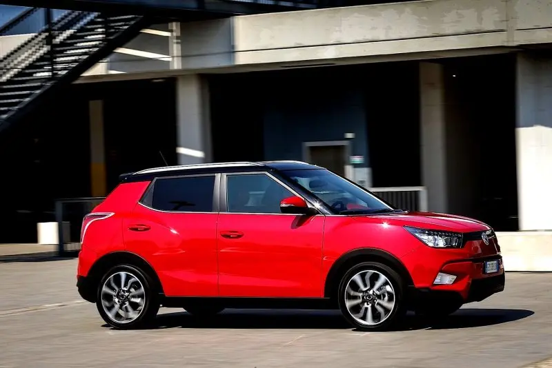 Chi tiết ngoại thất của xe Ssangyong Tivoli 34