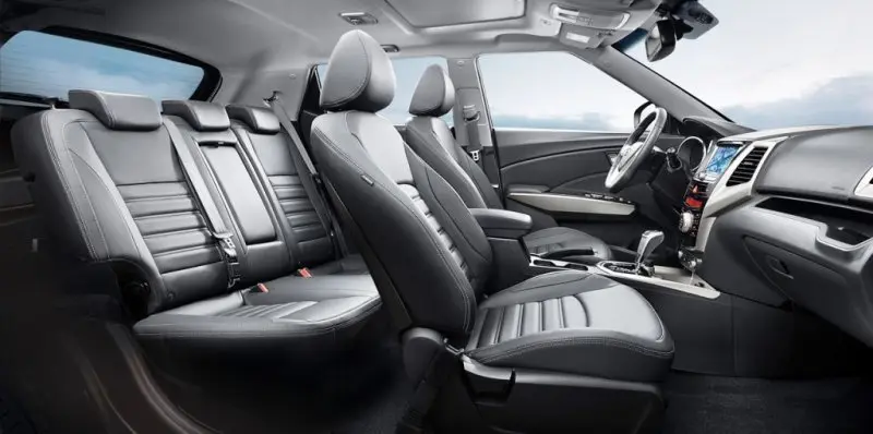 Nội thất sang trọng của xe Ssangyong Tivoli 17