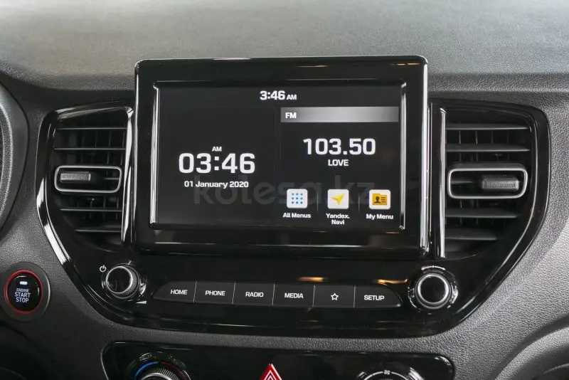 Thiết kế nội thất tinh tế của xe Hyundai Accent 17