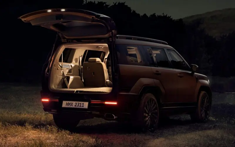 Xem hình ảnh chi tiết Hyundai Santa Fe độc đáo 5