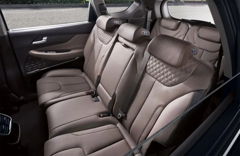 Xem hình ảnh chi tiết Hyundai Santa Fe độc đáo 11