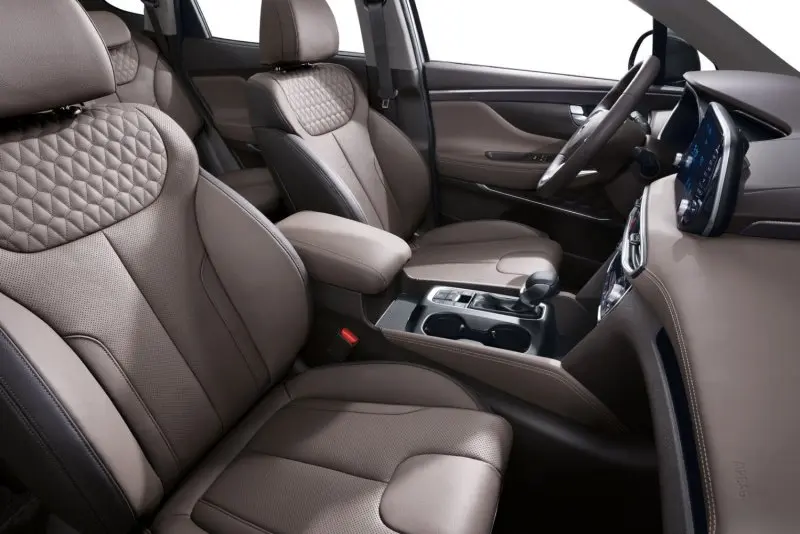 Xem hình ảnh chi tiết Hyundai Santa Fe độc đáo 23