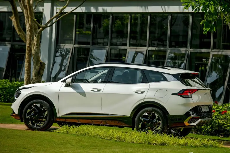 Mãn nhãn với ảnh xe Kia Sportageo với góc nhìn đa chiều 22