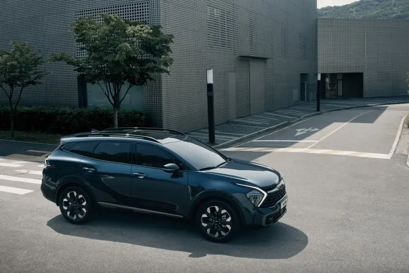 Mãn nhãn với ảnh xe Kia Sportageo với góc nhìn đa chiều 6