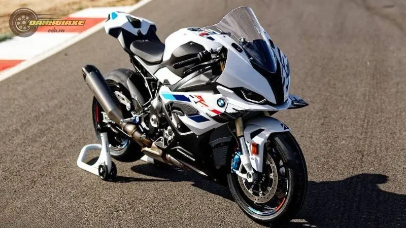 BMW S 1000 RR 1 BMW S 1000 RR 1