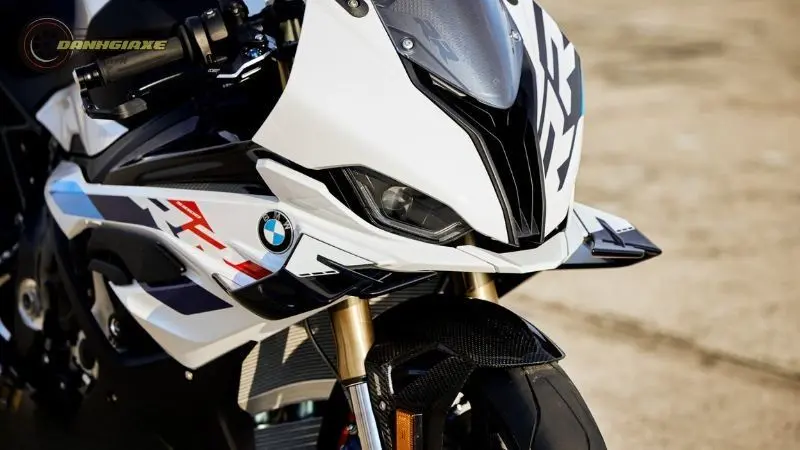 BMW S 1000 RR 7 BMW S 1000 RR 7