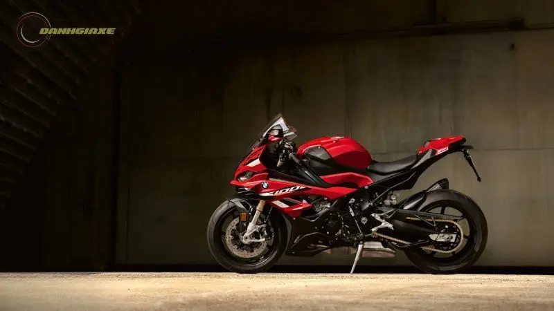 BMW S 1000 RR 9 BMW S 1000 RR 9