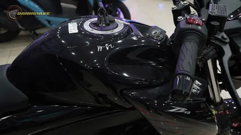 Suzuki GSX 150 Bandit 9