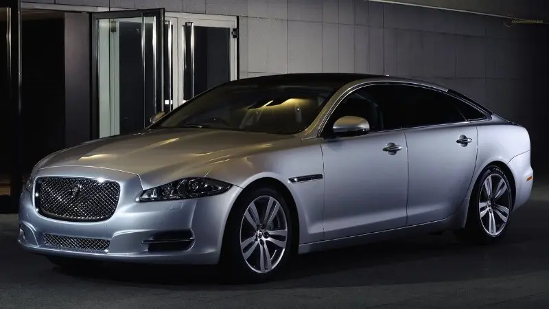 Jaguar XJL 03 Jaguar XJL 03