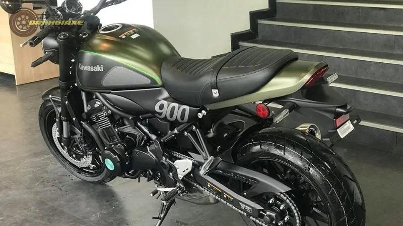 Kawasaki Z900RS 6