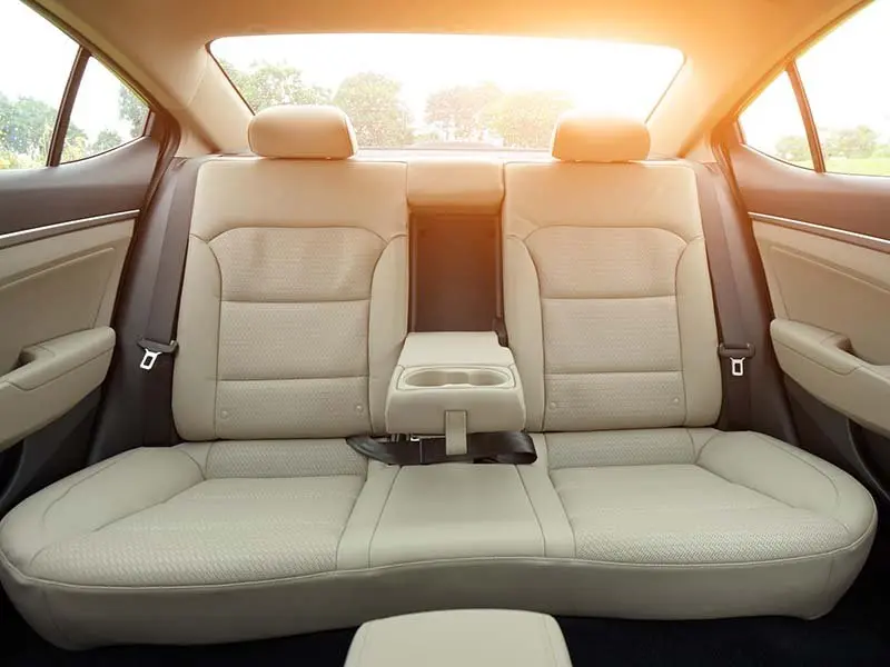 Ảnh thực tế nội thất xe Hyundai Elantra từ mọi góc độ 21