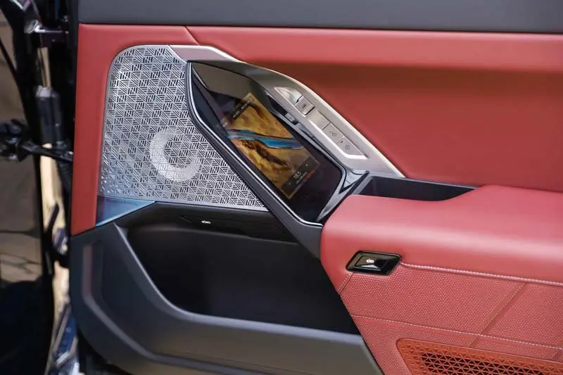 Bộ sưu tập ảnh BMW i7 cực ấn tượng 11