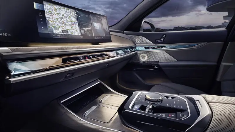 Bộ sưu tập ảnh BMW i7 cực ấn tượng 19