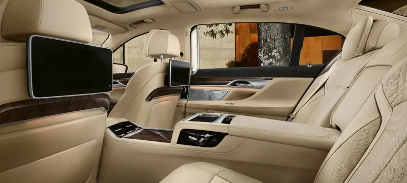 Bộ sưu tập ảnh BMW i7 cực ấn tượng 25