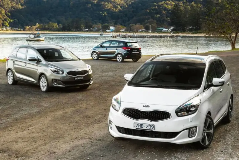 Hình ảnh chi tiết xe Kia Rondo chất lượng cao 13