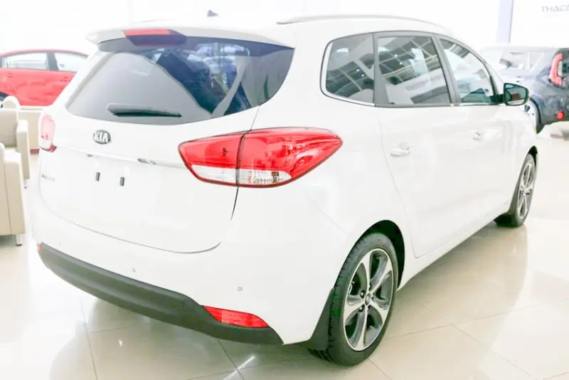 Hình ảnh chi tiết xe Kia Rondo chất lượng cao 17