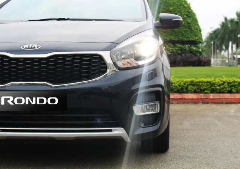 Hình ảnh chi tiết xe Kia Rondo chất lượng cao 21