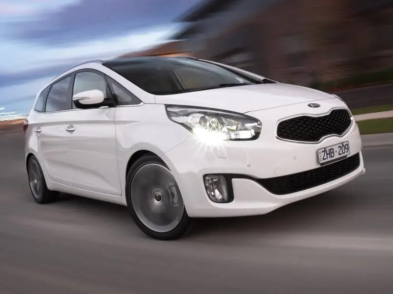 Hình ảnh chi tiết xe Kia Rondo chất lượng cao 25