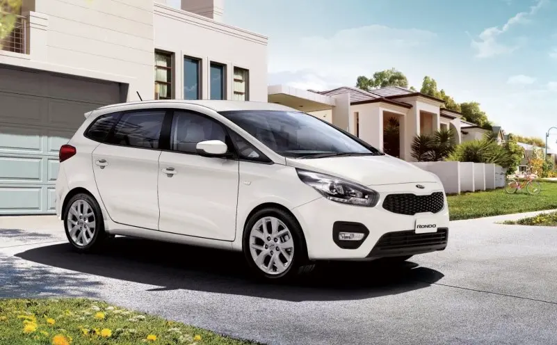 Hình ảnh chi tiết xe Kia Rondo chất lượng cao 32