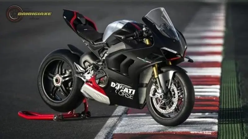 Ducati Panigale V4 1