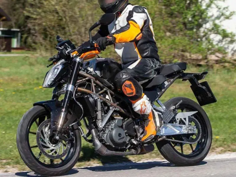 KTM Duke 390 15