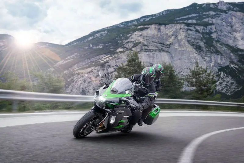 Kawasaki Ninja H2SX 15