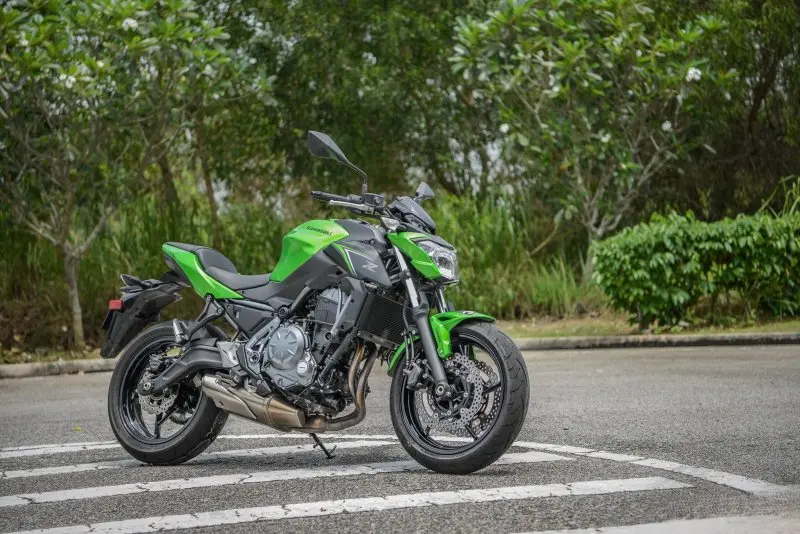 Kawasaki Z650 37