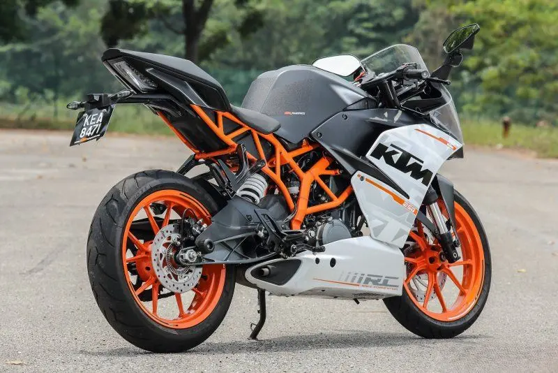 KTM RC 250 33