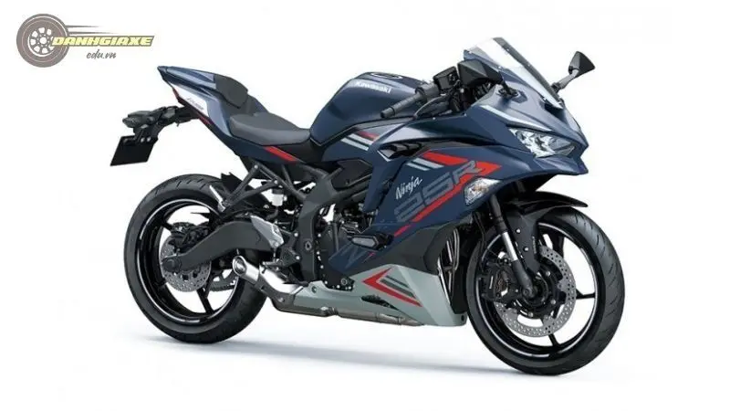 Kawasaki Ninja ZX-25R 3 Kawasaki Ninja ZX-25R 3