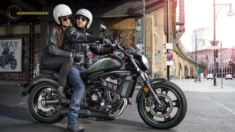 Kawasaki Vulcan S 2