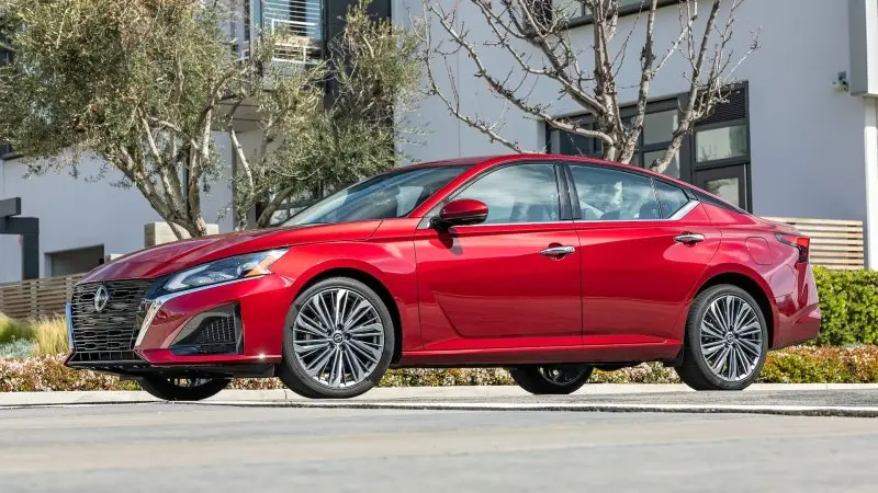 Bộ sưu tập hình ảnh Nissan Altima sang trọng 15