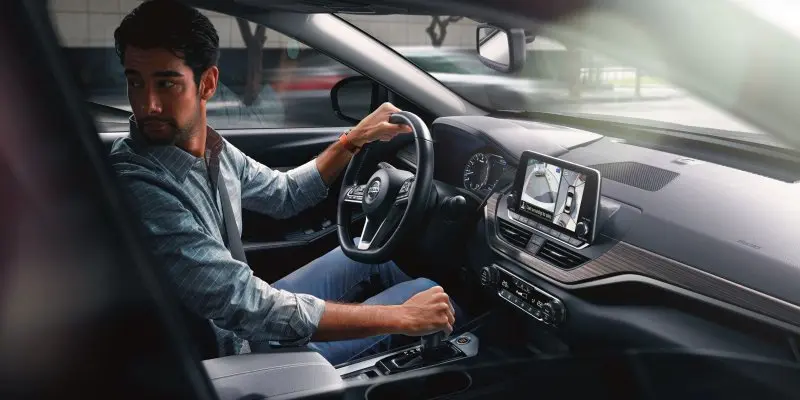 Tải ảnh xe Nissan Altima từ nhiều góc độ 19