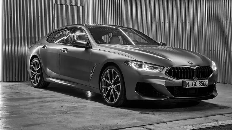 Hình ảnh BMW 840i Gran Coupe đa dạng góc nhìn 14