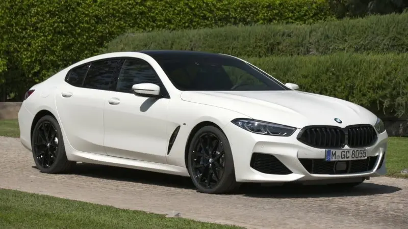 Hình ảnh BMW 840i Gran Coupe đa dạng góc nhìn 33
