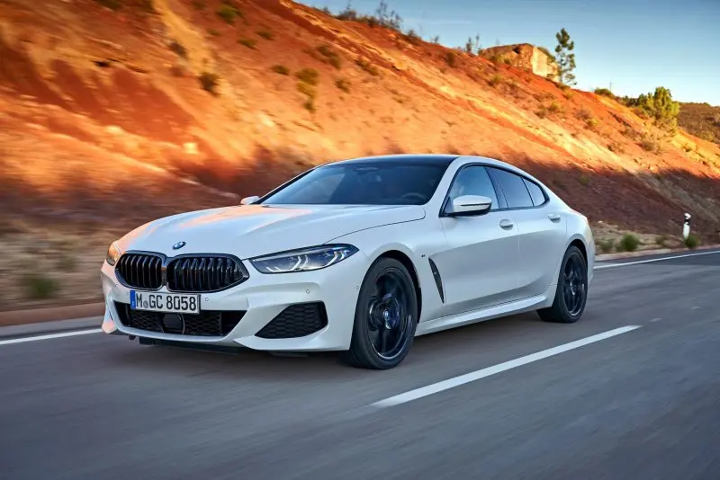 Hình ảnh BMW 840i Gran Coupe đa dạng góc nhìn 10
