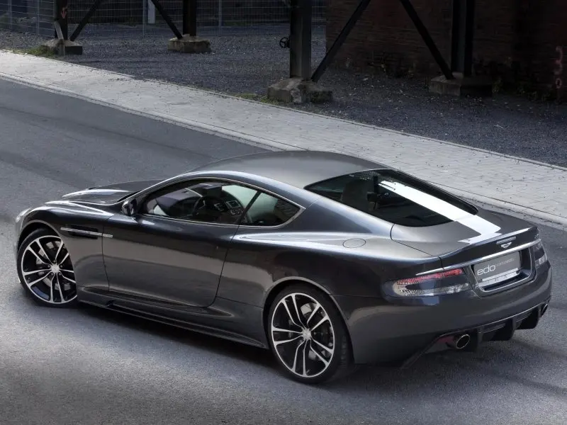 Hình ảnh xe Aston Martin DBS chất lượng 4K 11