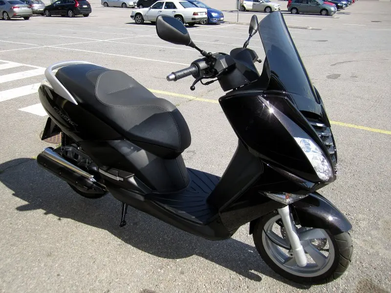 Peugeot Citystar 200i 28