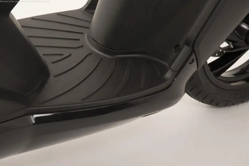 Peugeot Citystar 200i 31