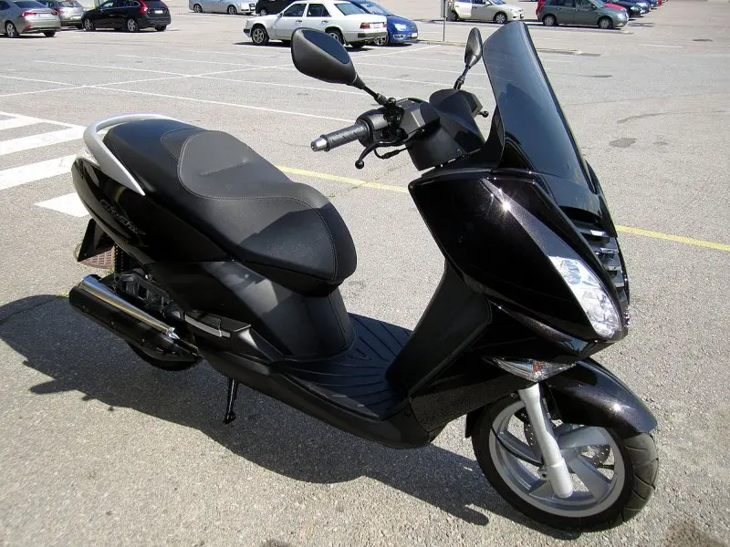 Peugeot Citystar 200i 10