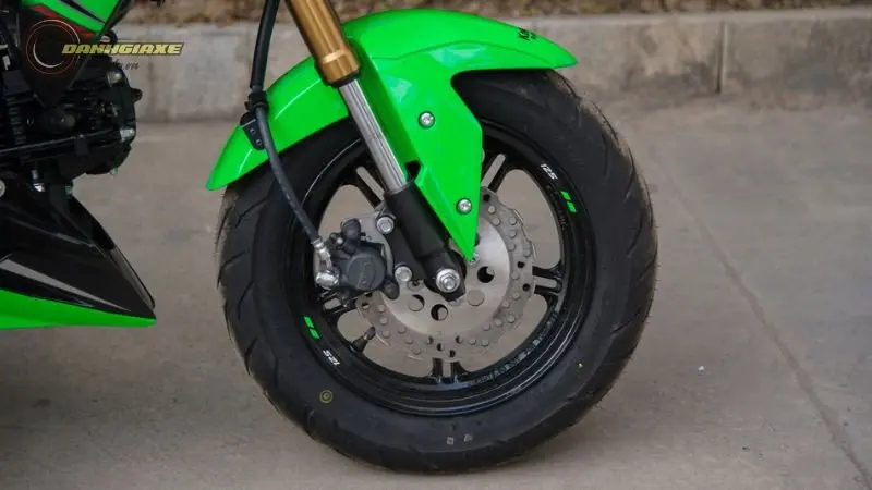 Kawasaki Z125 PRO 7 Kawasaki Z125 PRO 7