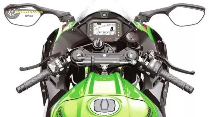 Kawasaki Ninja ZX10-R 10