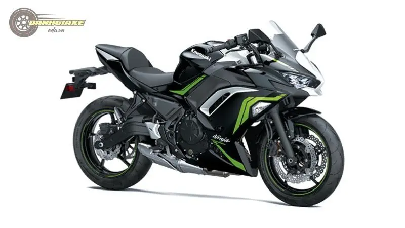 Kawasaki Ninja 650 1