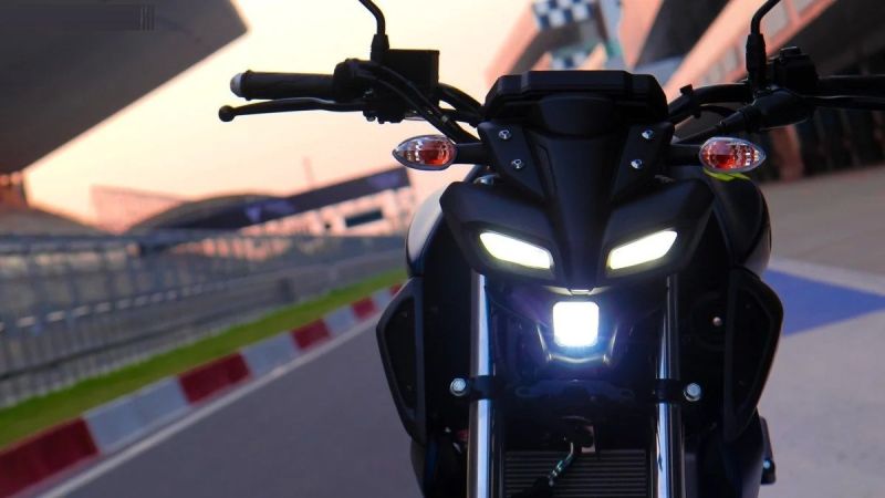 Ảnh chi tiết xe Yamaha MT-25 1