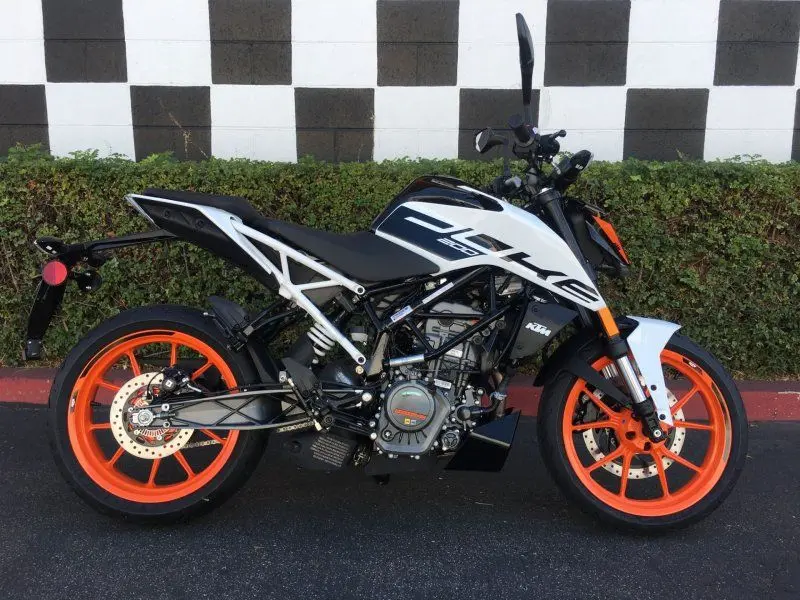 KTM Duke 200 22