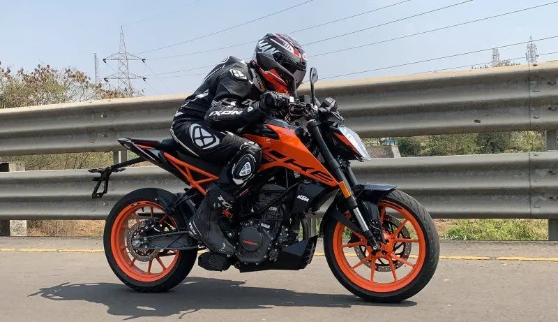 KTM Duke 200 24