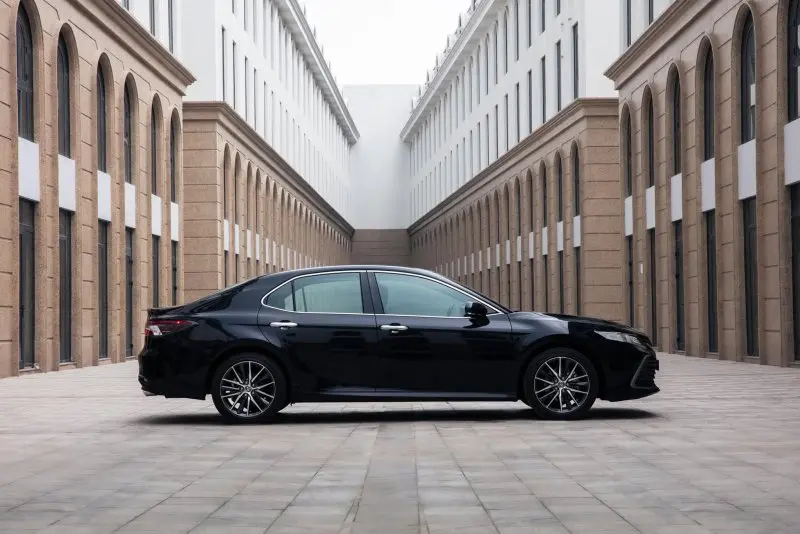 Tải ảnh Toyota Camry 2.0G đẹp miễn phí 16