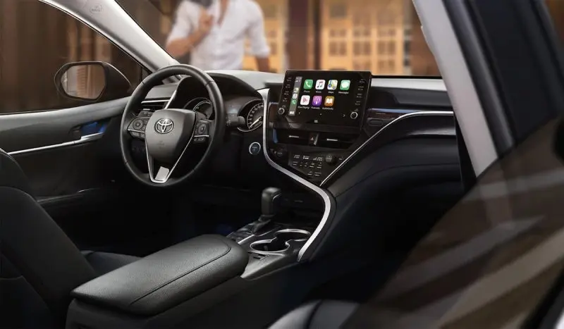 Ảnh Toyota Camry 2.0G sắc nét đến từng góc cạnh 18