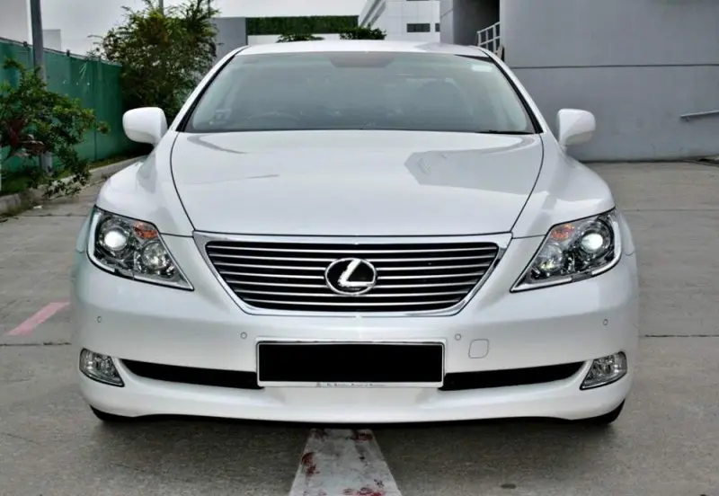 Thư viện hình Lexus LS460 đẹp nhất 19